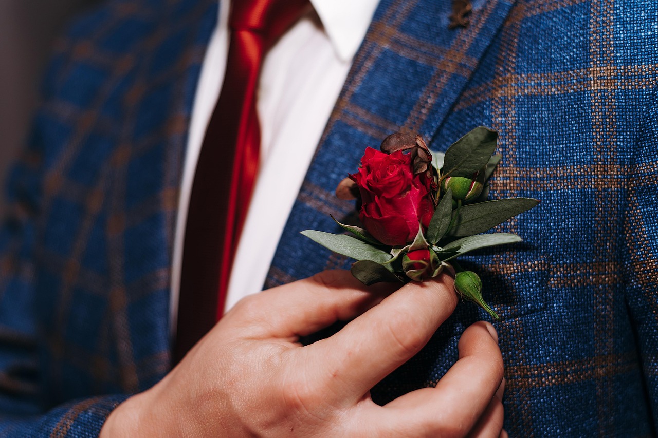 Boutonniere Through the Ages: A Look at History and Style